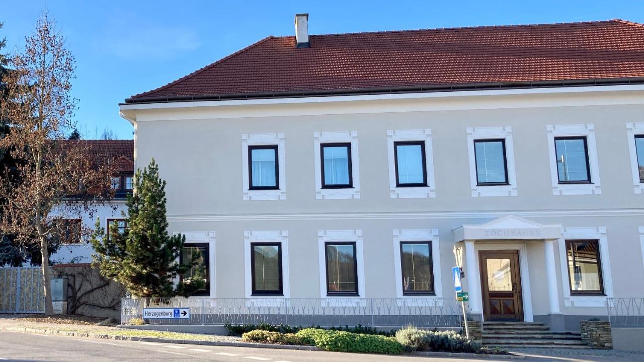 Zoechbauer Gaestehaus - Hotel Garni Kapelln Buitenkant foto